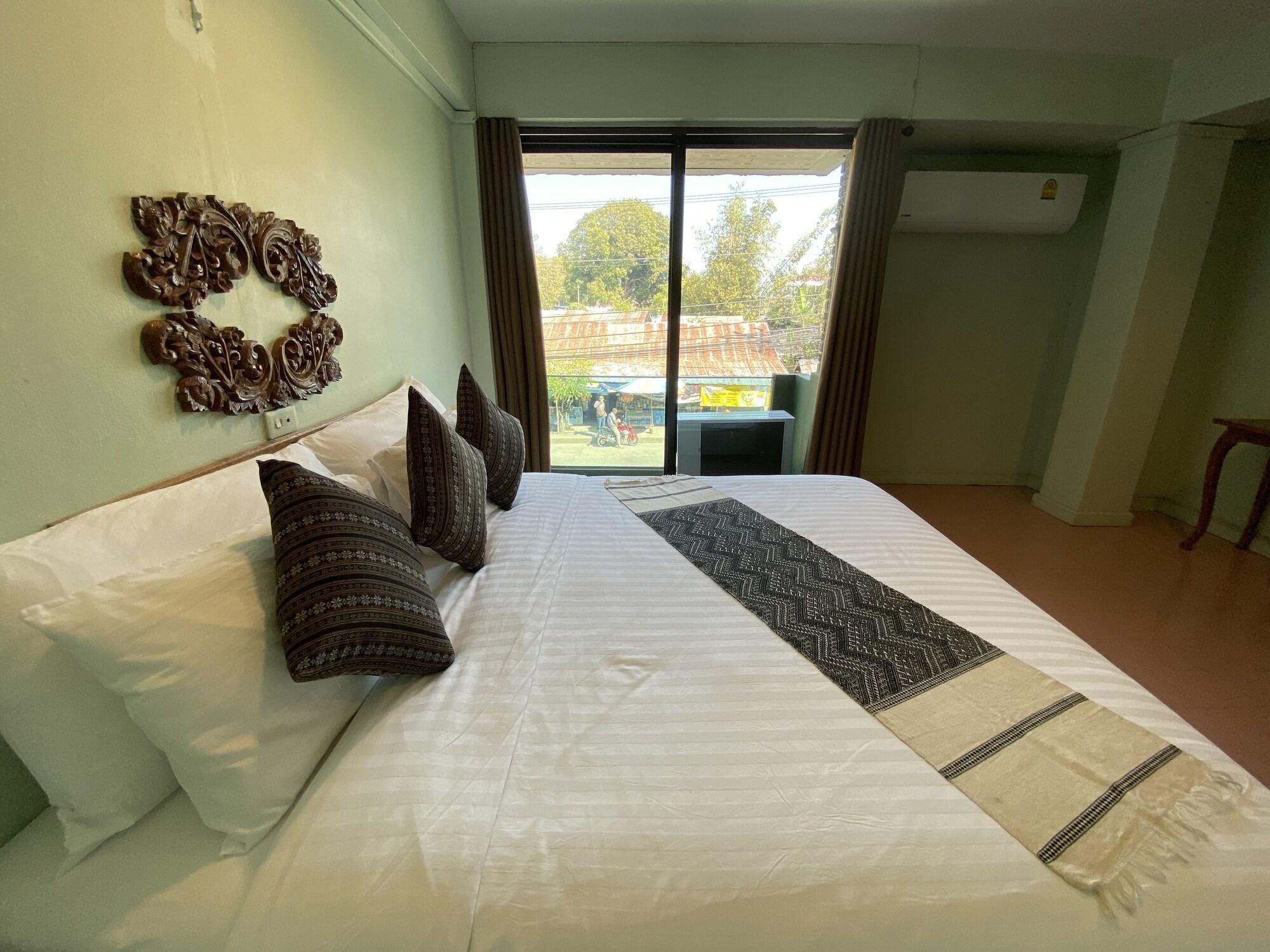A Hotel Budget تْشينسينْ المظهر الخارجي الصورة