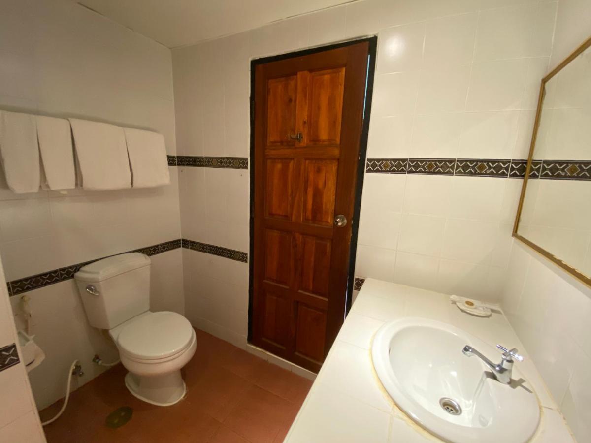 A Hotel Budget تْشينسينْ المظهر الخارجي الصورة